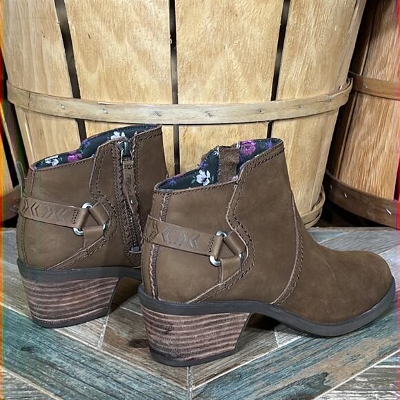 Teva Foxy Brown Nubuck Leather Zip-Up Block Heel Ankle Boots Womens Size 6.5 - Picture 5 of 12
